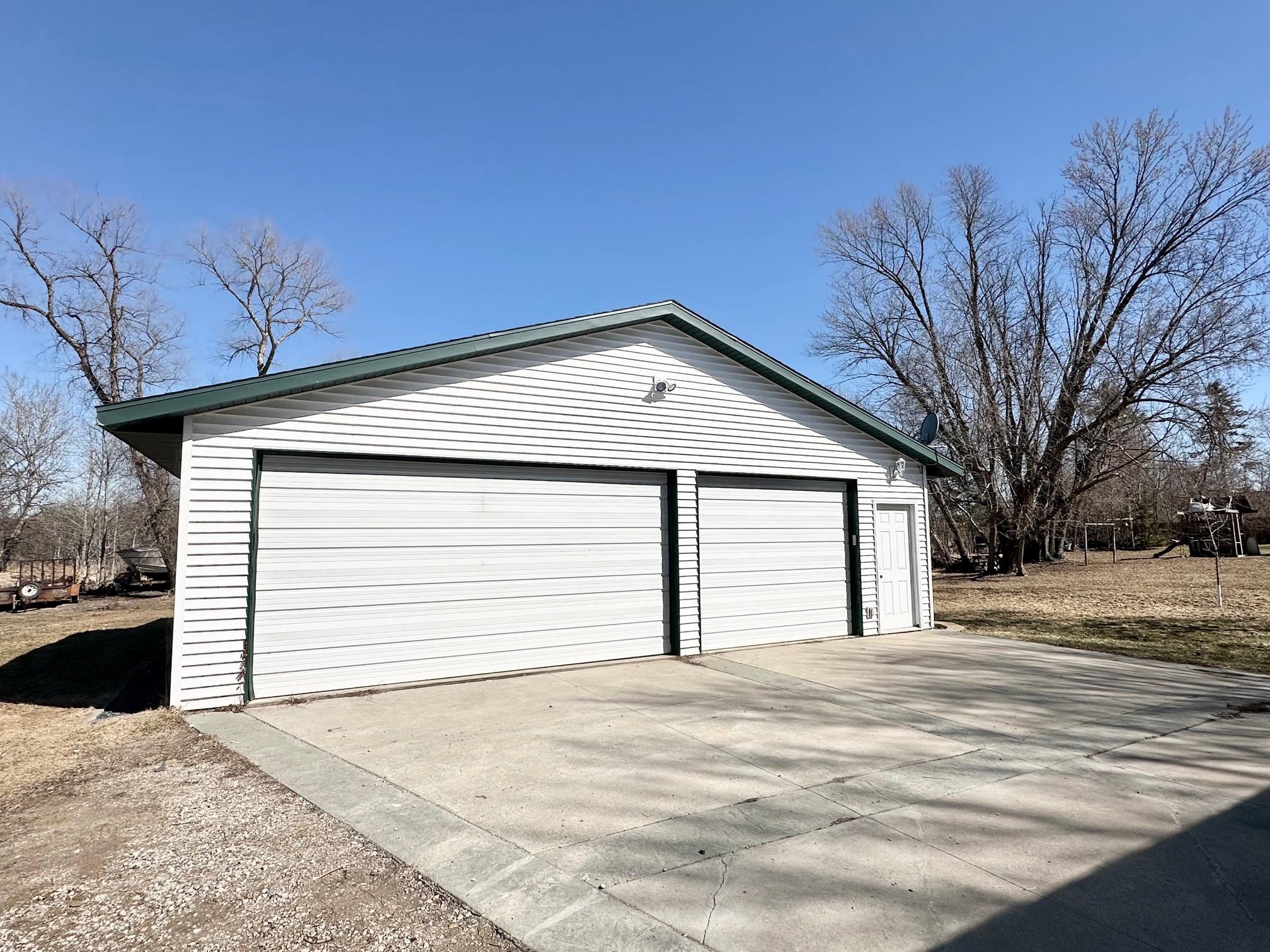 406 1st Street NE, Deer River MN 56636 - Photo 4 of 24