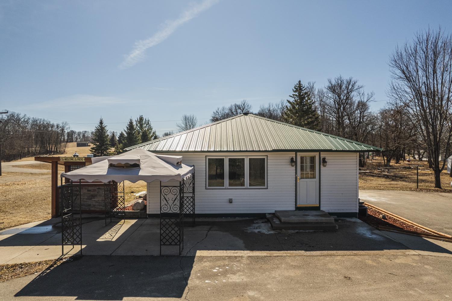 1932 single family home for sale at 38092 County Highway 44 in Richville, MN — 3 bed, 1 bath (photo 2 of 37)