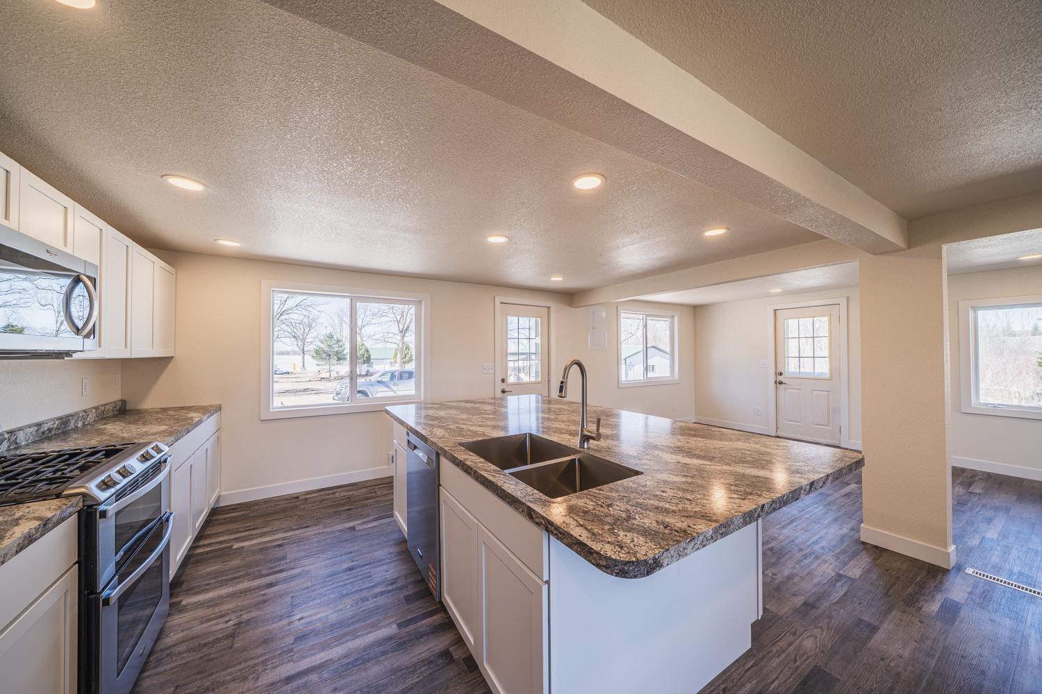 1932 single family home for sale at 38092 County Highway 44 in Richville, MN — 3 bed, 1 bath (photo 6 of 37)