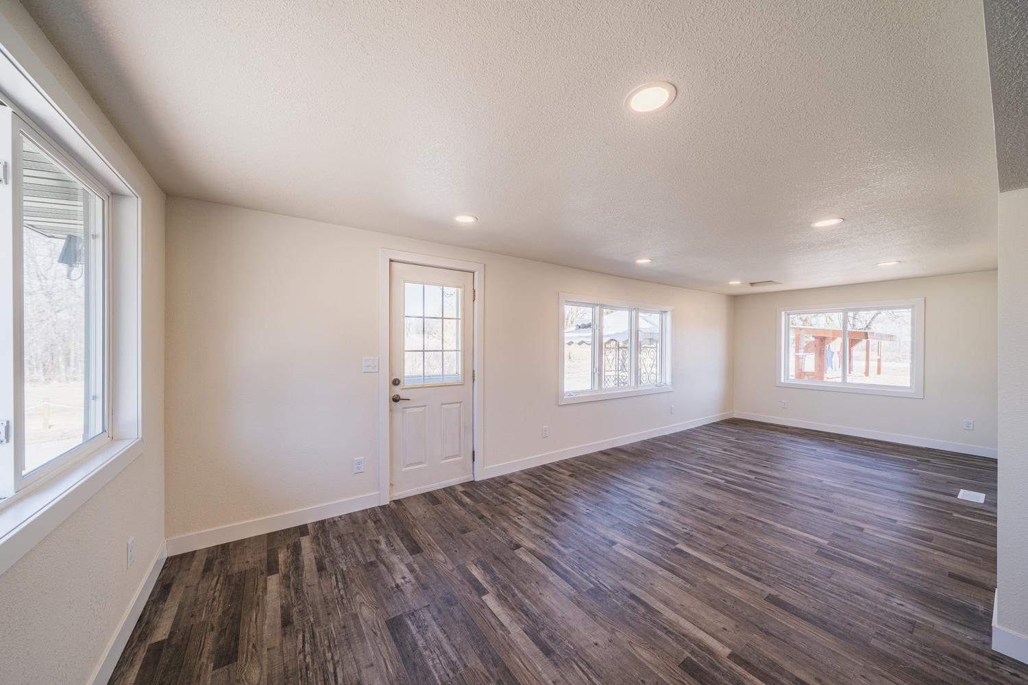 1932 single family home for sale at 38092 County Highway 44 in Richville, MN — 3 bed, 1 bath (photo 7 of 37)