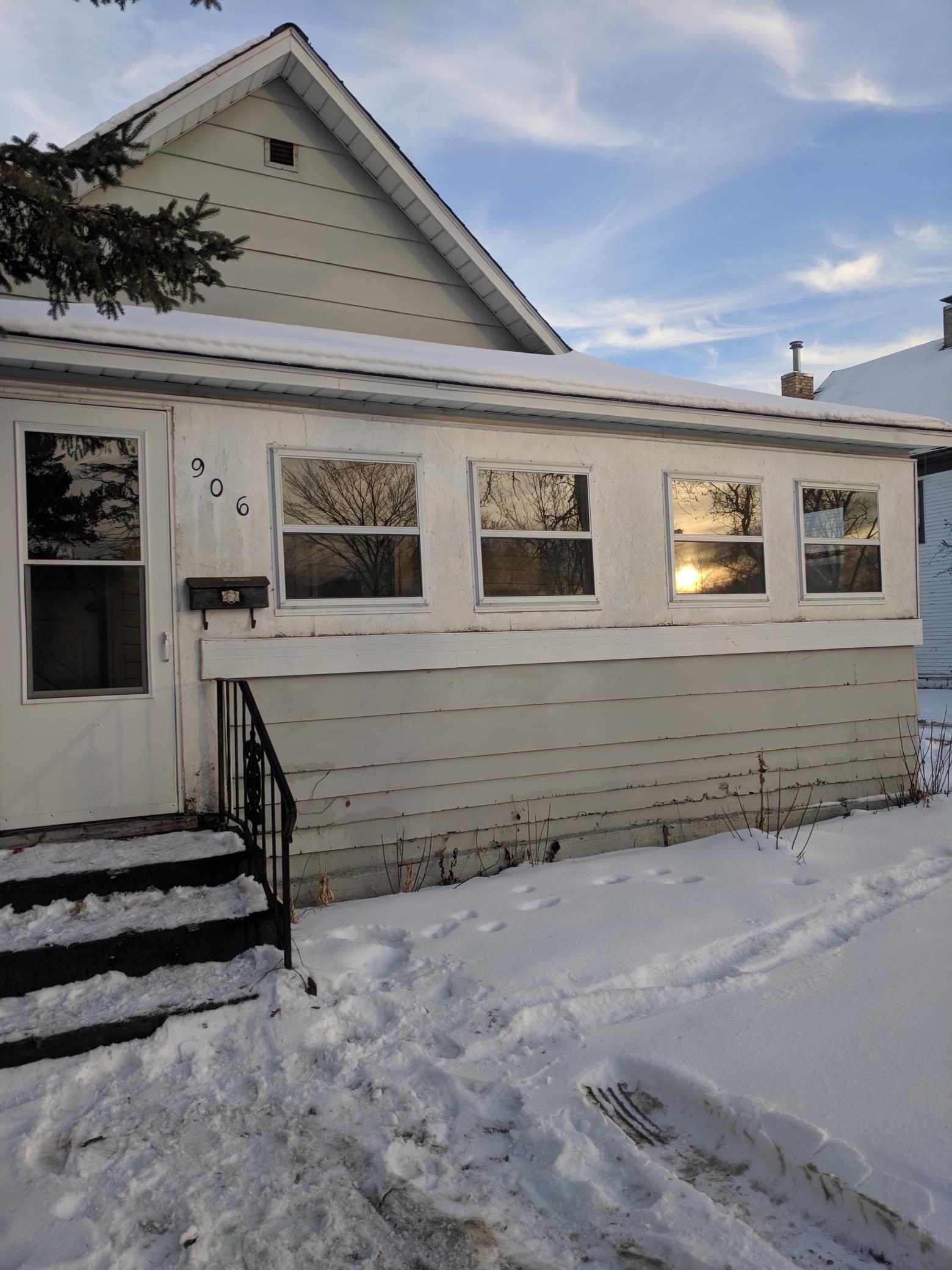 906 Irvine Avenue NW, Bemidji MN 56601 - Photo 2 of 14