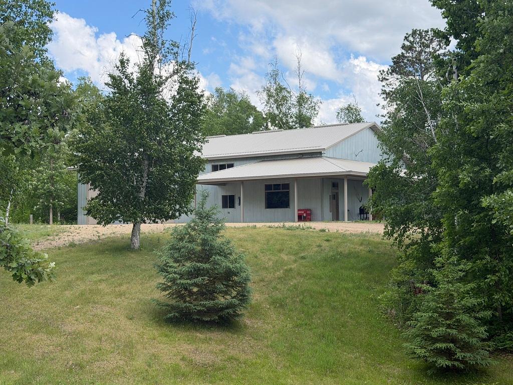 2017 single family home for sale at 26470 County 89 in Park Rapids, MN — 4 bed, 3 bath (photo 3 of 58)