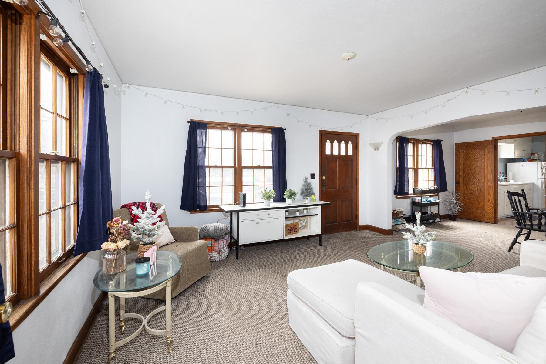 1940 single family home for sale at 623 6th Street S in Moorhead, MN — 6 bed, 3 bath (photo 11 of 53)