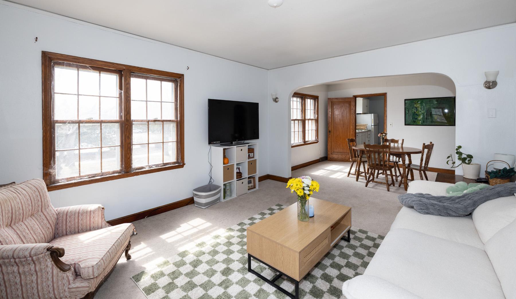 1940 single family home for sale at 623 6th Street S in Moorhead, MN — 6 bed, 3 bath (photo 28 of 53)