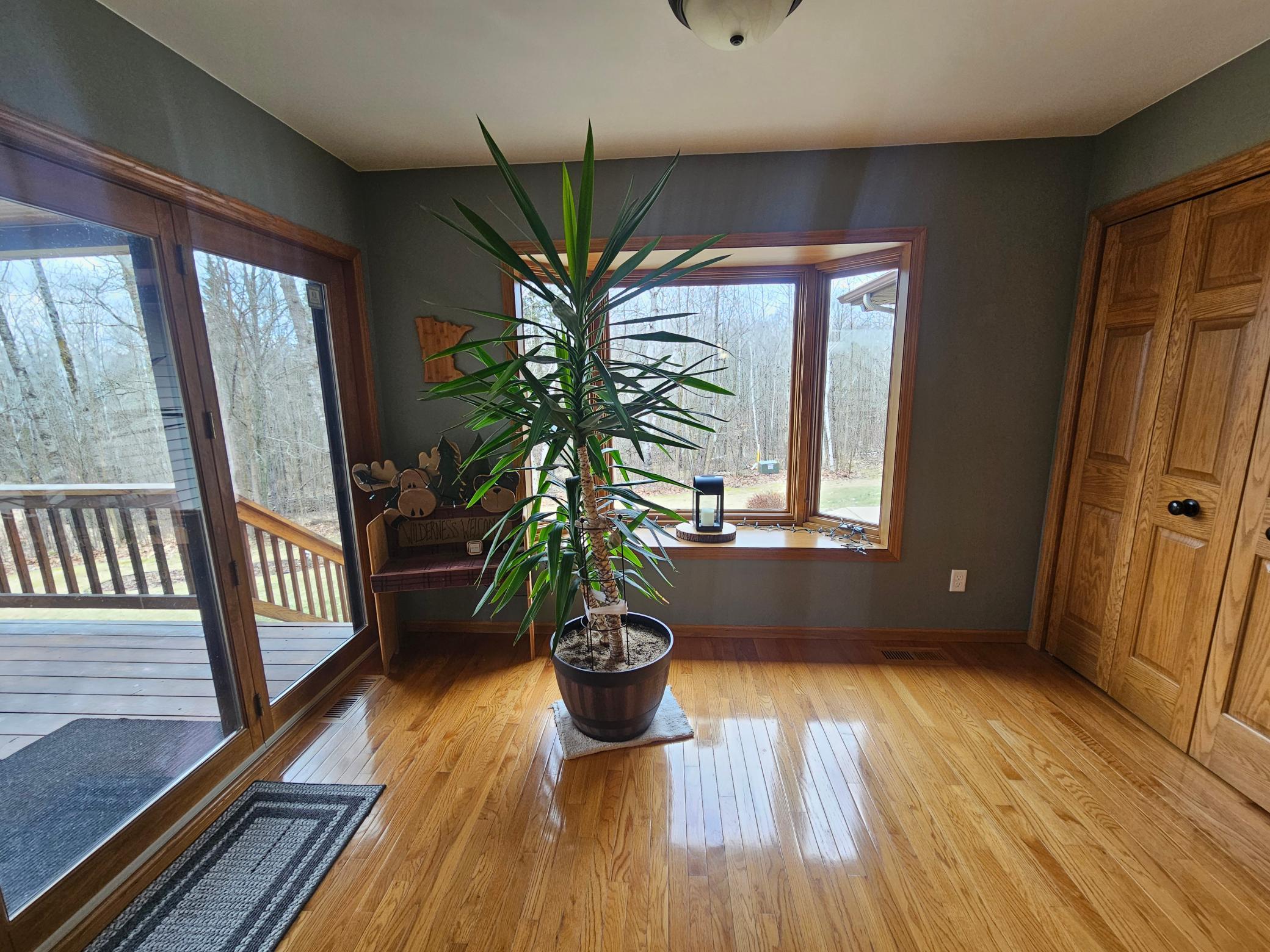 1998 single family home for sale at 40776 Mary Lake Road in Emily, MN — 5 bed, 3 bath (photo 24 of 35)