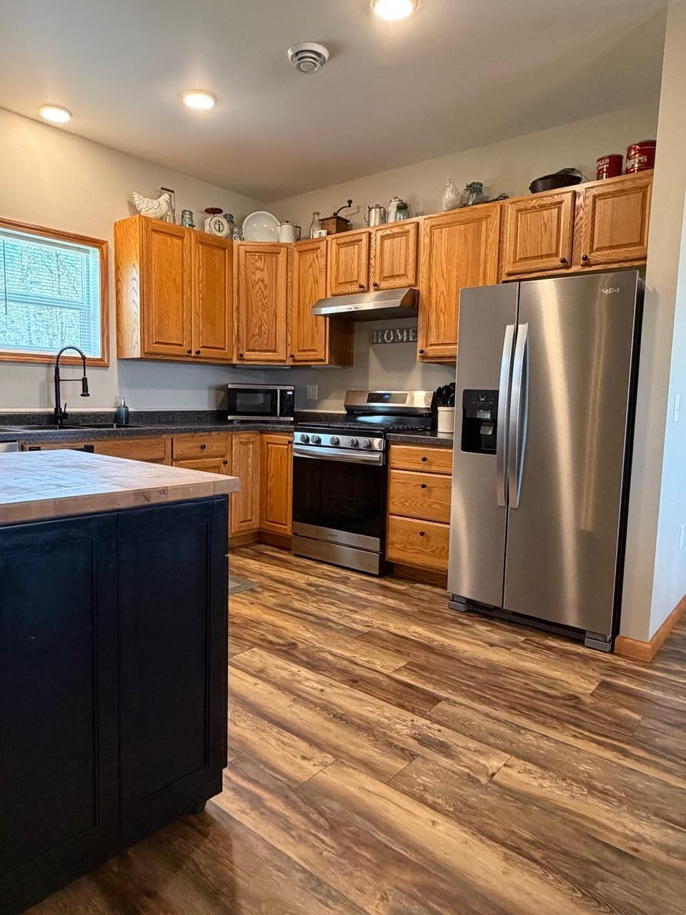 2009 single family home for sale at 51692 385th Street in New York Mills, MN — 2 bed, 2 bath (photo 5 of 41)