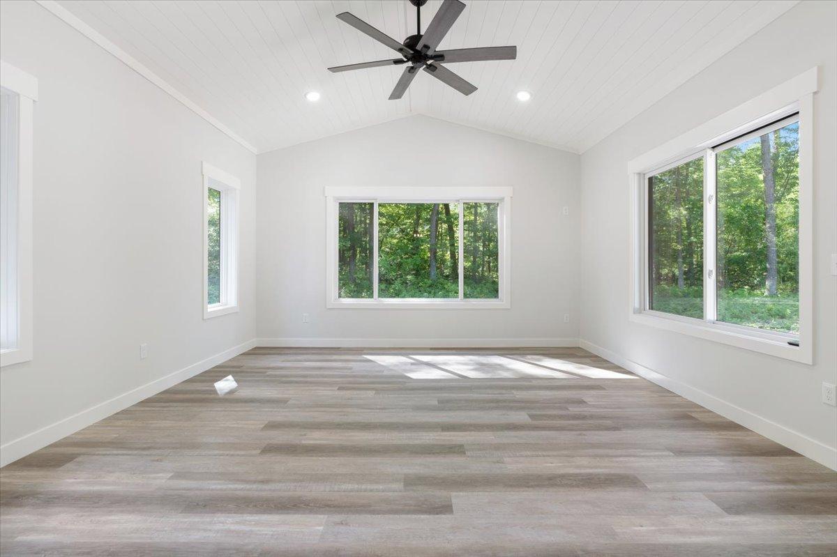 2026 single family home for sale at 1622 Maplewood Ridge Road in East Gull Lake, MN — 3 bed, 2 bath (photo 15 of 56)