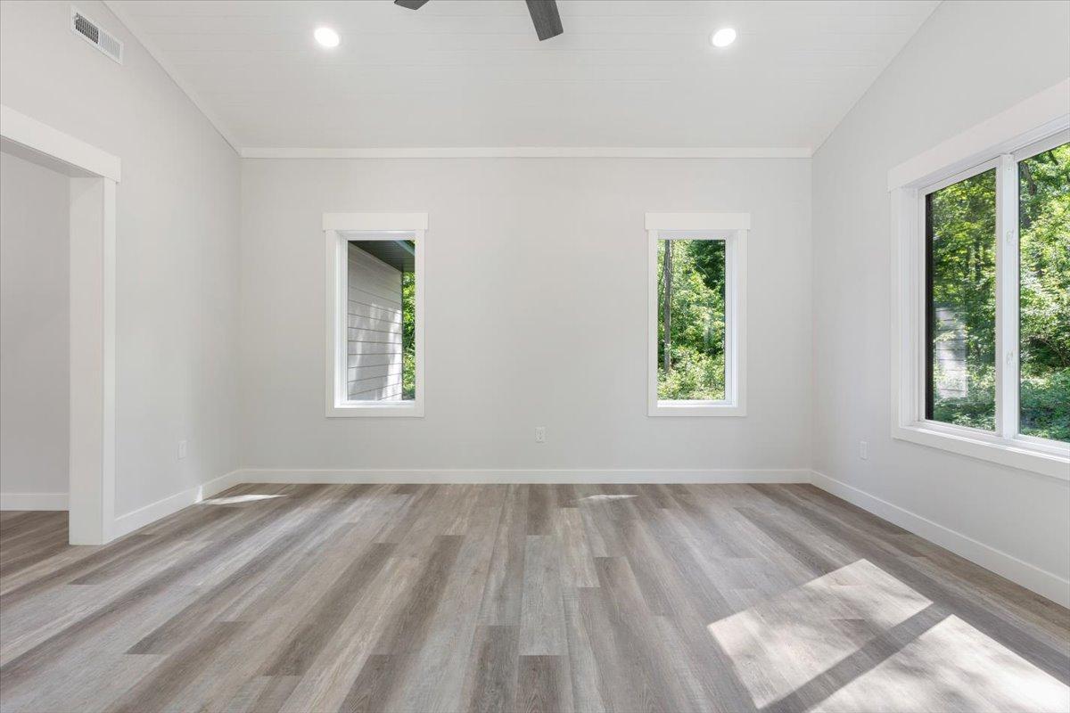 2026 single family home for sale at 1622 Maplewood Ridge Road in East Gull Lake, MN — 3 bed, 2 bath (photo 17 of 56)