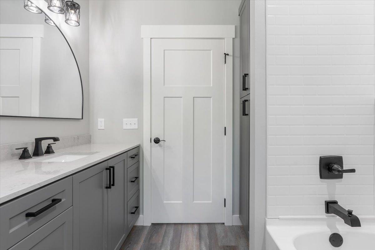 2026 single family home for sale at 1622 Maplewood Ridge Road in East Gull Lake, MN — 3 bed, 2 bath (photo 10 of 56)