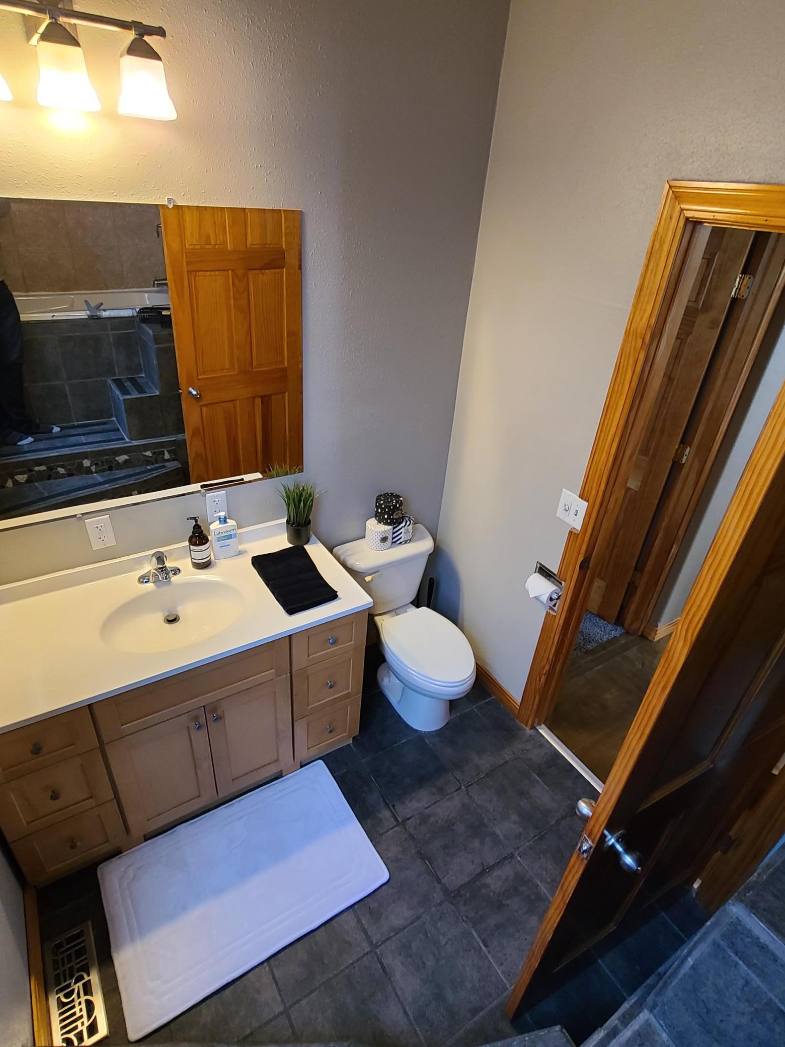 813 10th Street N, Fargo ND 58102 - Photo 13 of 23