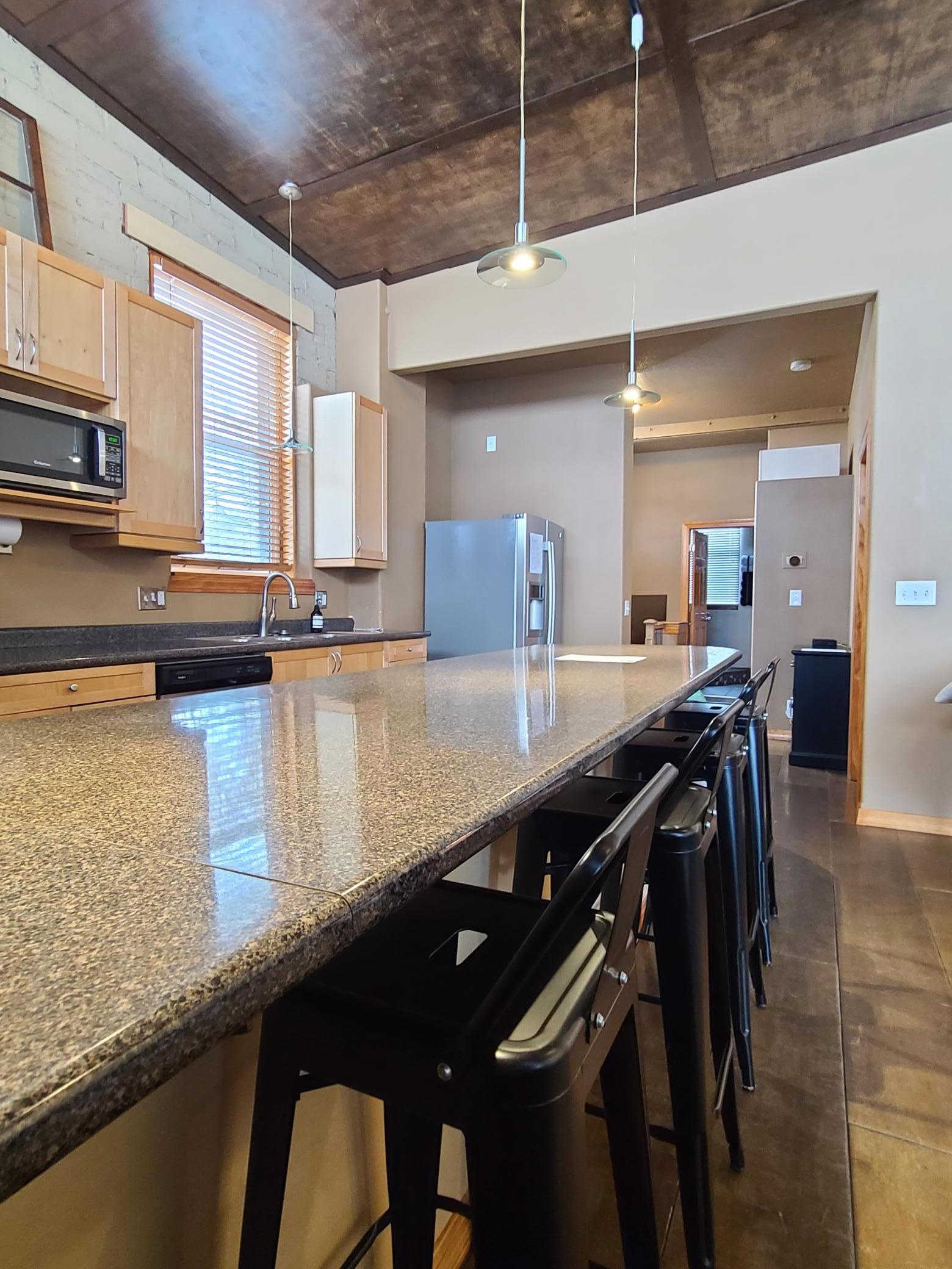 813 10th Street N, Fargo ND 58102 - Photo 5 of 23