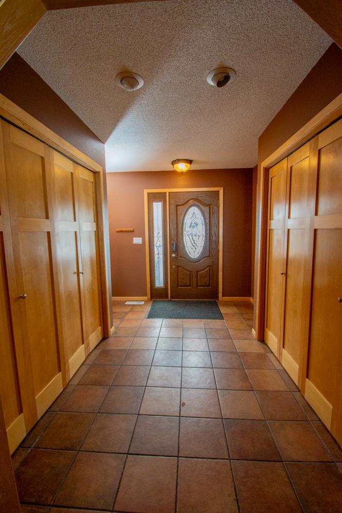 1980 single family home for sale at 8012 N Grace Lake Road SE in Bemidji, MN — 2 bed, 3 bath (photo 2 of 44)