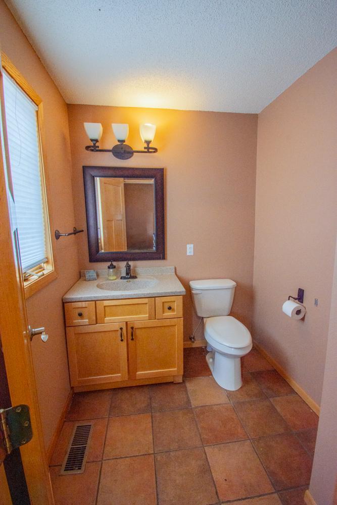1980 single family home for sale at 8012 N Grace Lake Road SE in Bemidji, MN — 2 bed, 3 bath (photo 17 of 44)