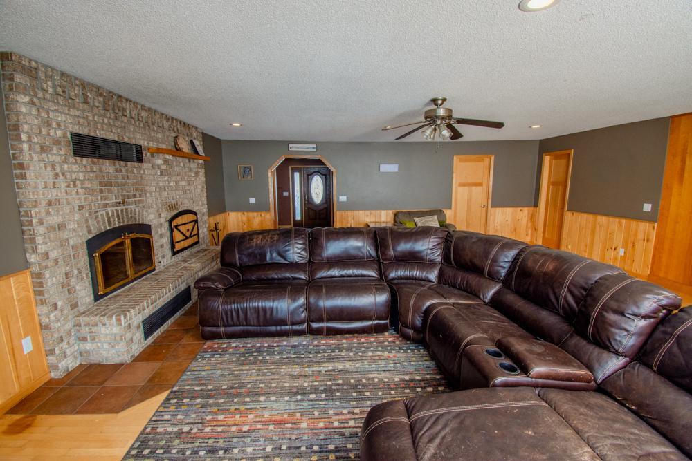 1980 single family home for sale at 8012 N Grace Lake Road SE in Bemidji, MN — 2 bed, 3 bath (photo 6 of 44)