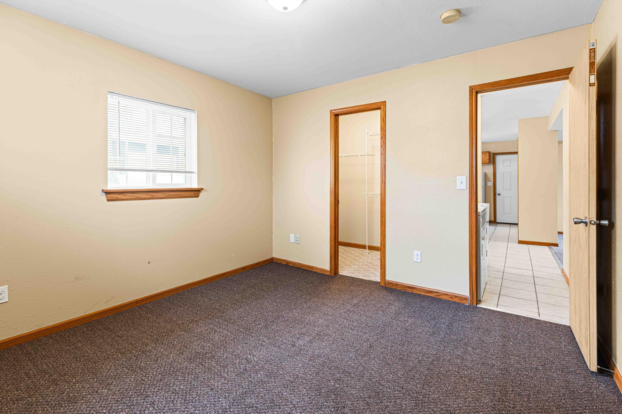 525 Bluff Street, Enderlin ND 58027 - Photo 31 of 40
