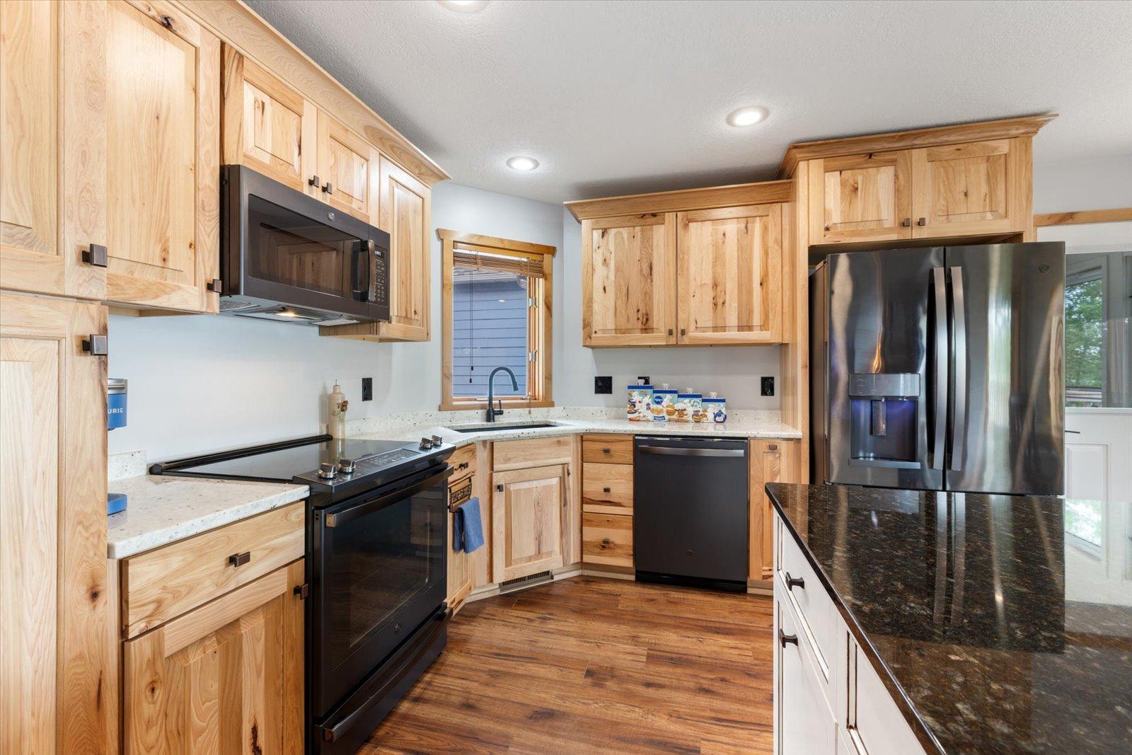 2003 single family home for sale at 116 Eagle Pointe Road in Coleraine, MN — 4 bed, 3 bath (photo 18 of 62)