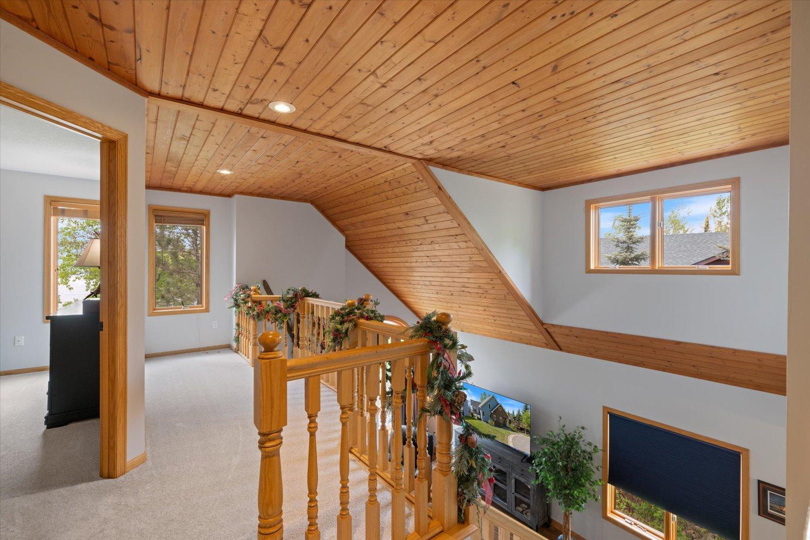 2003 single family home for sale at 116 Eagle Pointe Road in Coleraine, MN — 4 bed, 3 bath (photo 32 of 62)