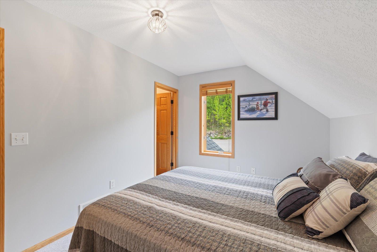 2003 single family home for sale at 116 Eagle Pointe Road in Coleraine, MN — 4 bed, 3 bath (photo 39 of 62)