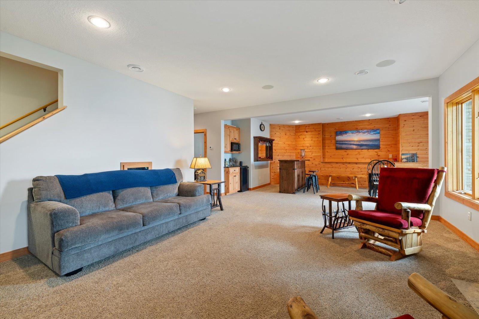 2003 single family home for sale at 116 Eagle Pointe Road in Coleraine, MN — 4 bed, 3 bath (photo 40 of 62)