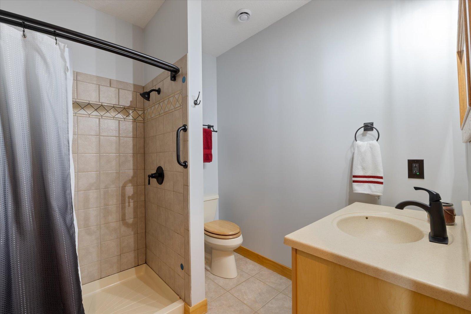 2003 single family home for sale at 116 Eagle Pointe Road in Coleraine, MN — 4 bed, 3 bath (photo 50 of 62)