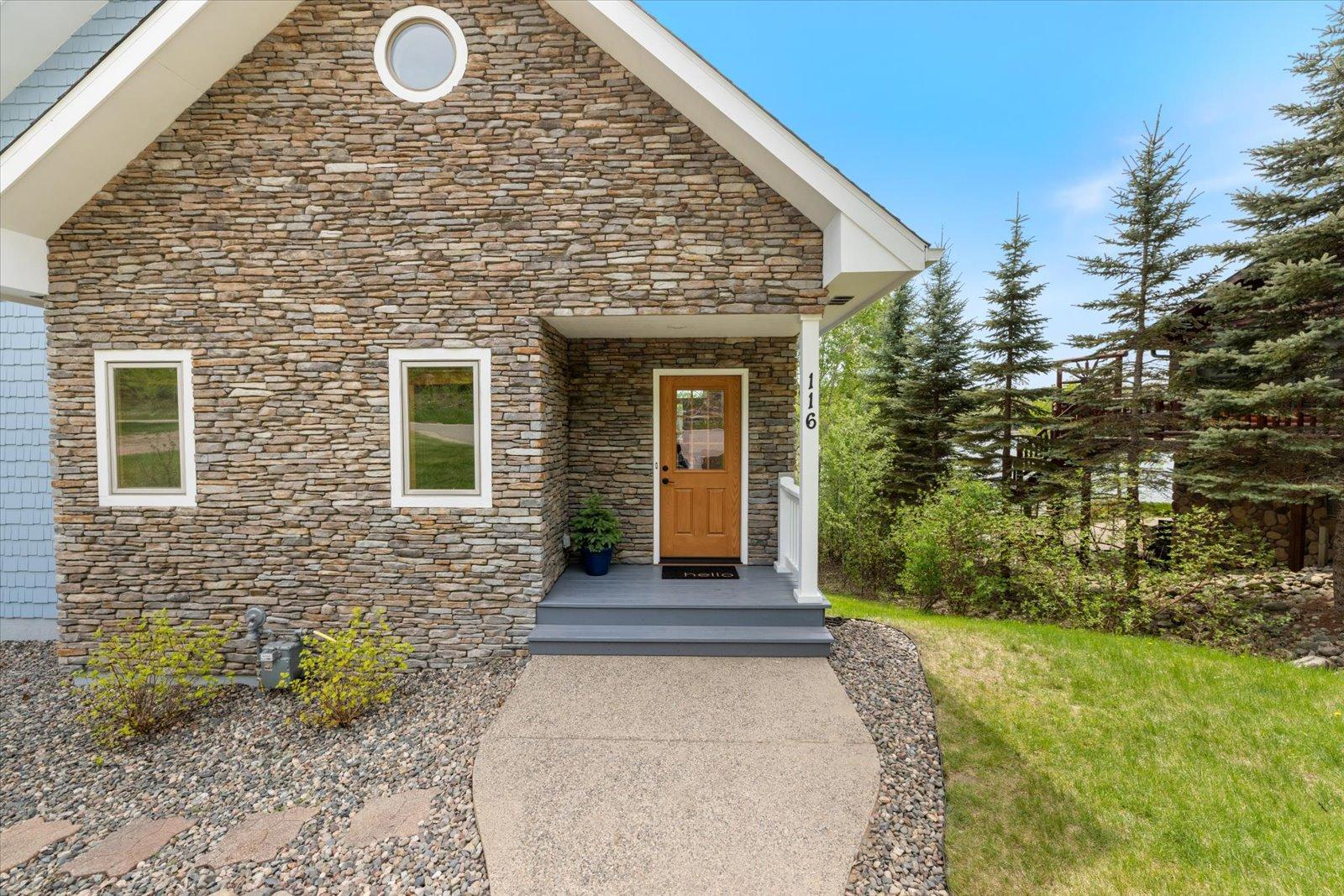 2003 single family home for sale at 116 Eagle Pointe Road in Coleraine, MN — 4 bed, 3 bath (photo 7 of 62)