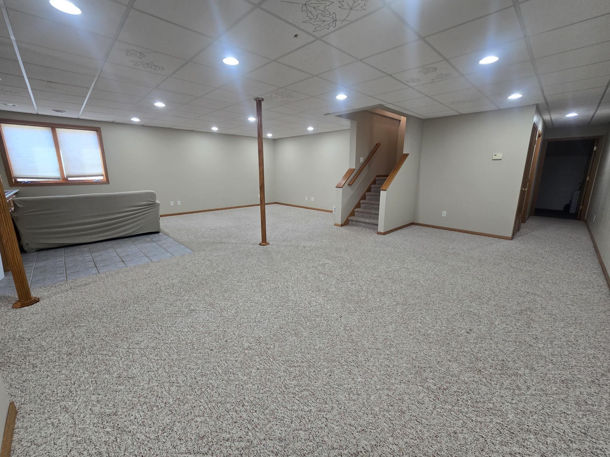 2004 single family home for sale at 105 Park View Drive in Vergas, MN — 5 bed, 3 bath (photo 13 of 25)