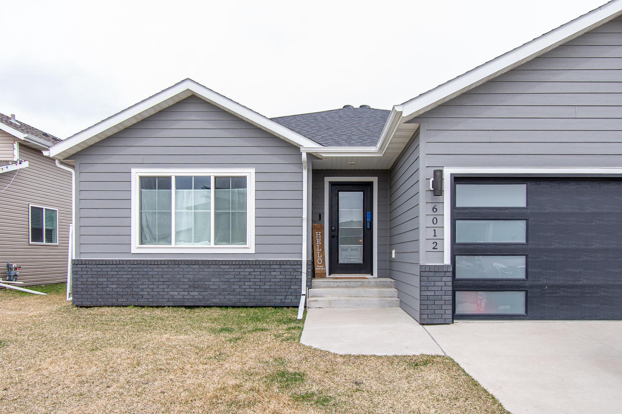 2021 single family home for sale at 6012 Kodiak Lane in Horace, ND — 4 bed, 3 bath (photo 2 of 44)