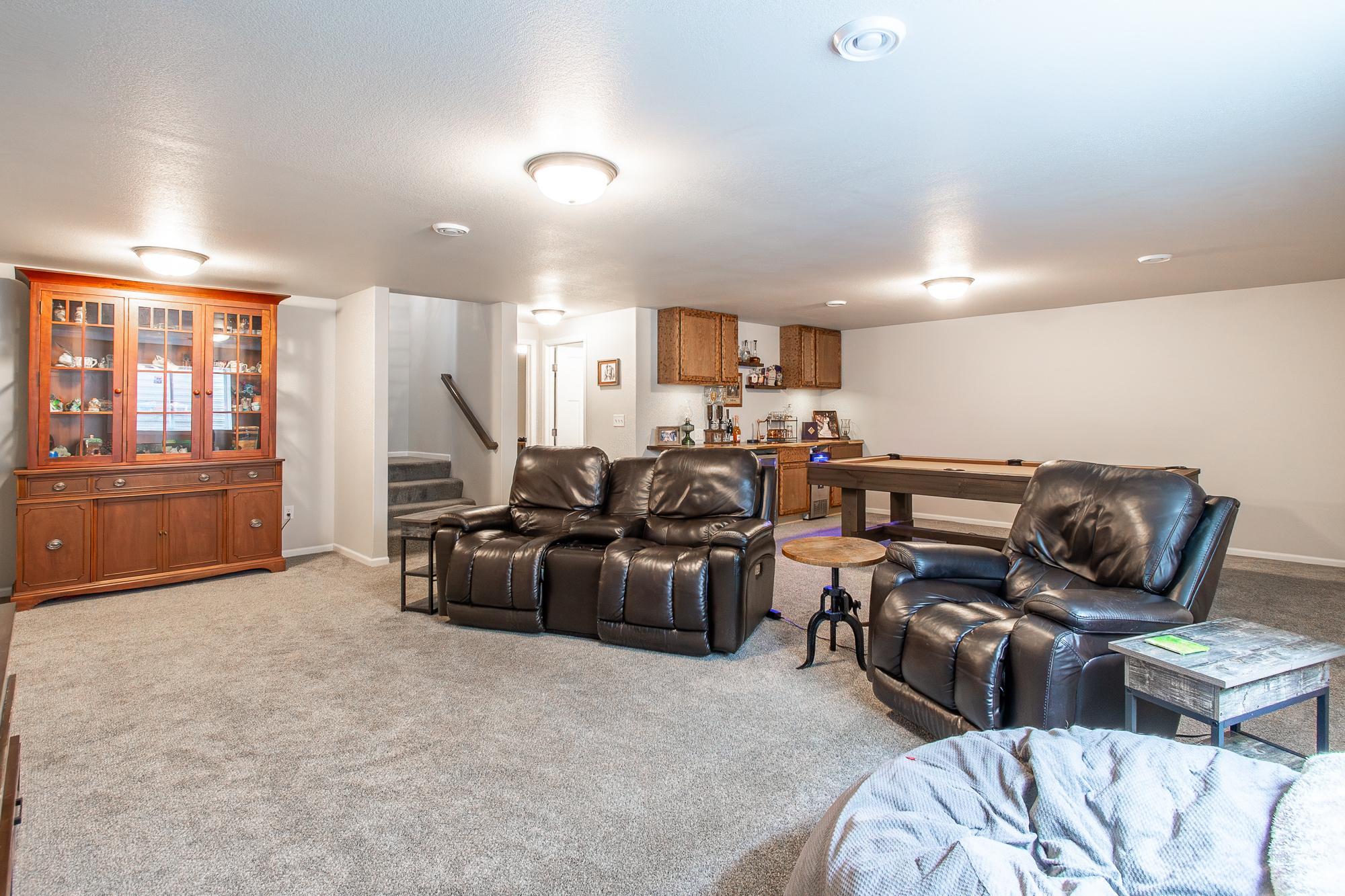 2021 single family home for sale at 6012 Kodiak Lane in Horace, ND — 4 bed, 3 bath (photo 24 of 44)