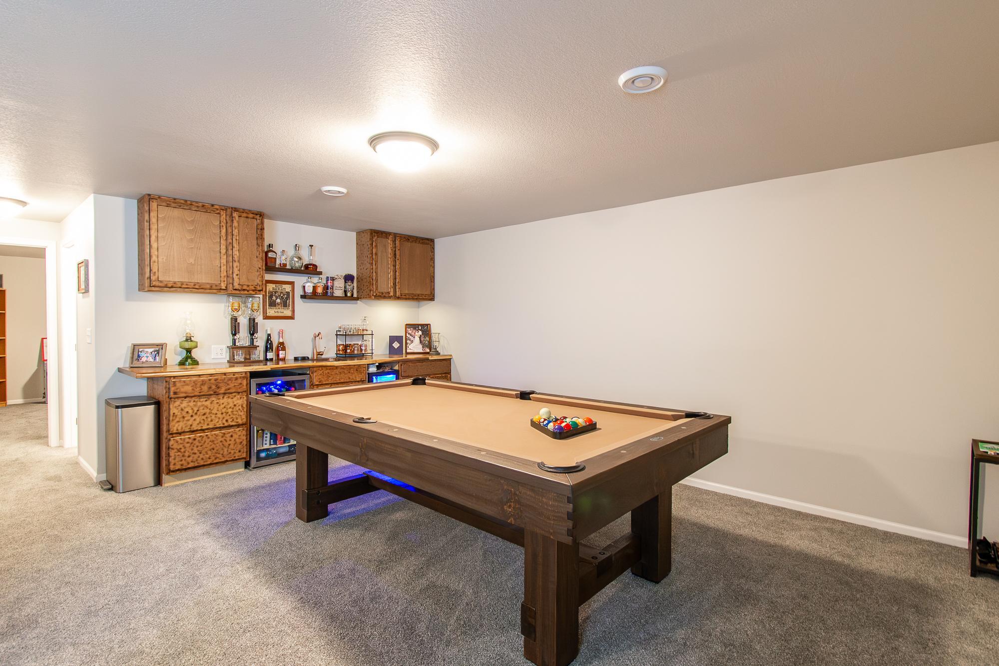 2021 single family home for sale at 6012 Kodiak Lane in Horace, ND — 4 bed, 3 bath (photo 26 of 44)
