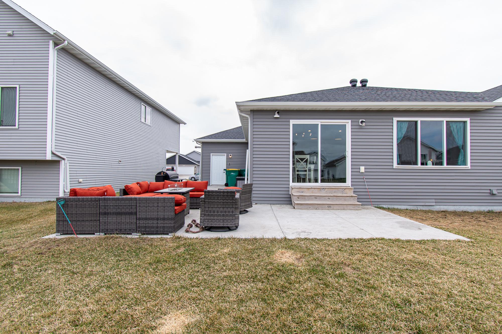 2021 single family home for sale at 6012 Kodiak Lane in Horace, ND — 4 bed, 3 bath (photo 41 of 44)