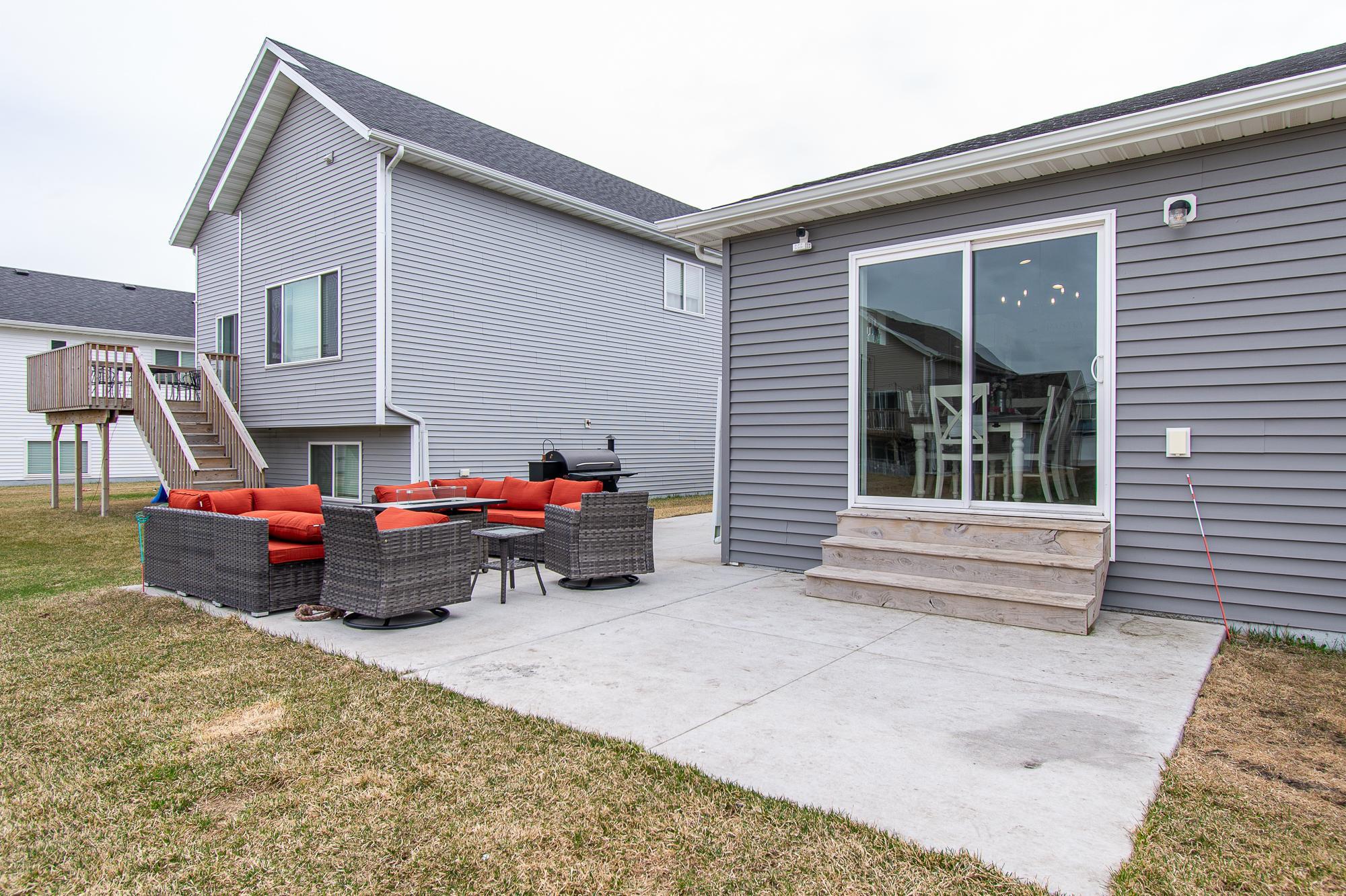 2021 single family home for sale at 6012 Kodiak Lane in Horace, ND — 4 bed, 3 bath (photo 42 of 44)