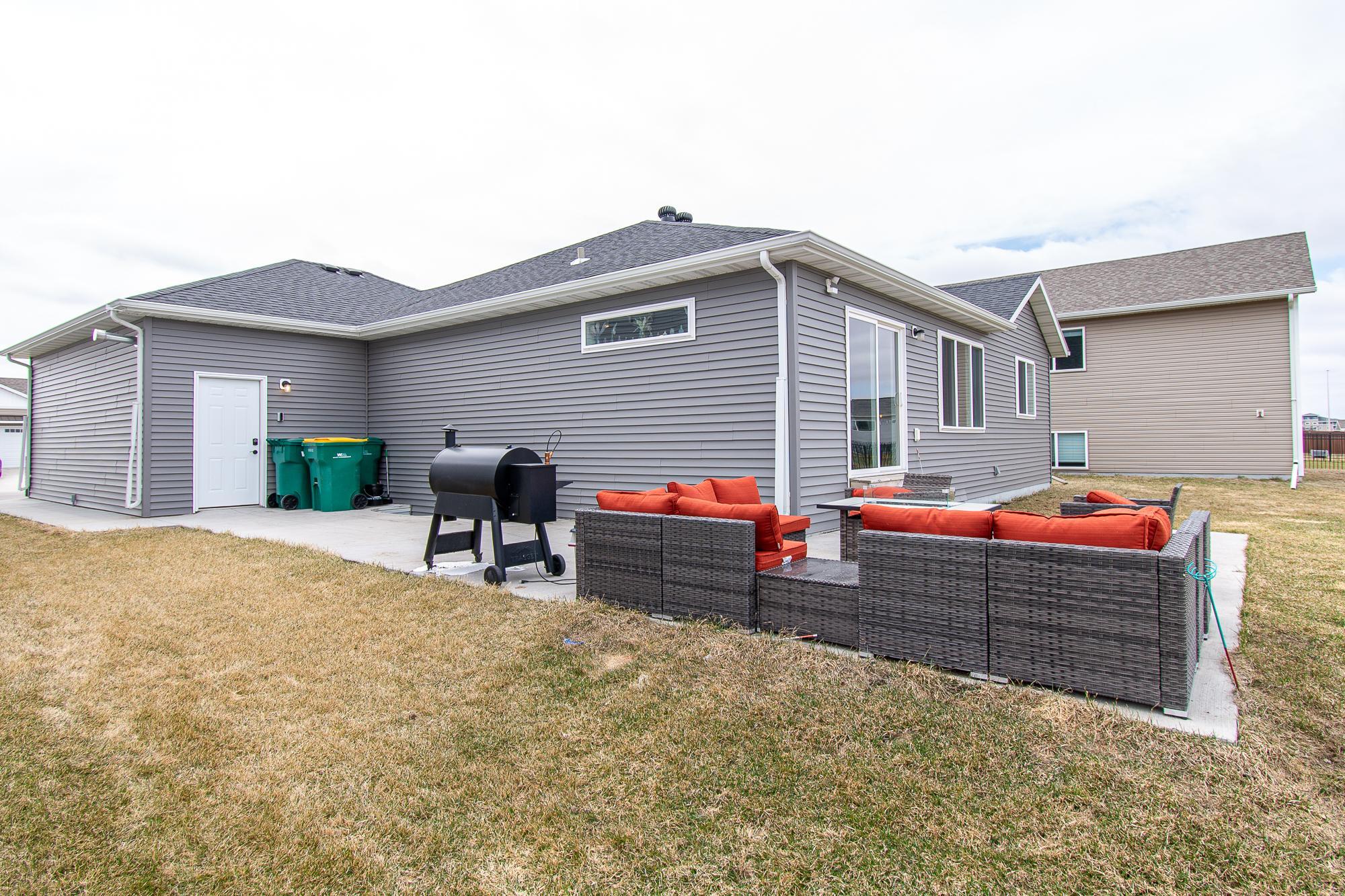2021 single family home for sale at 6012 Kodiak Lane in Horace, ND — 4 bed, 3 bath (photo 43 of 44)