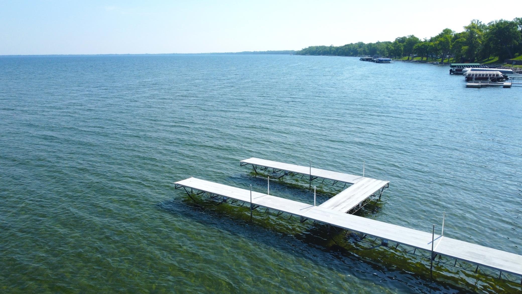 1993 condo for sale at 29464 422nd Avenue in Battle Lake, MN — 3 bed, 4 bath (photo 13 of 40)
