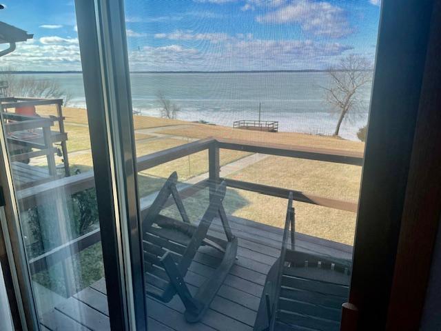 1993 condo for sale at 29464 422nd Avenue in Battle Lake, MN — 3 bed, 4 bath (photo 17 of 40)