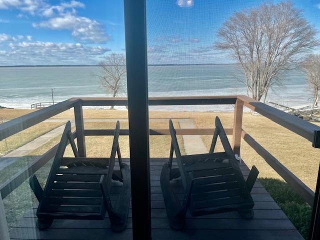 1993 condo for sale at 29464 422nd Avenue in Battle Lake, MN — 3 bed, 4 bath (photo 18 of 40)