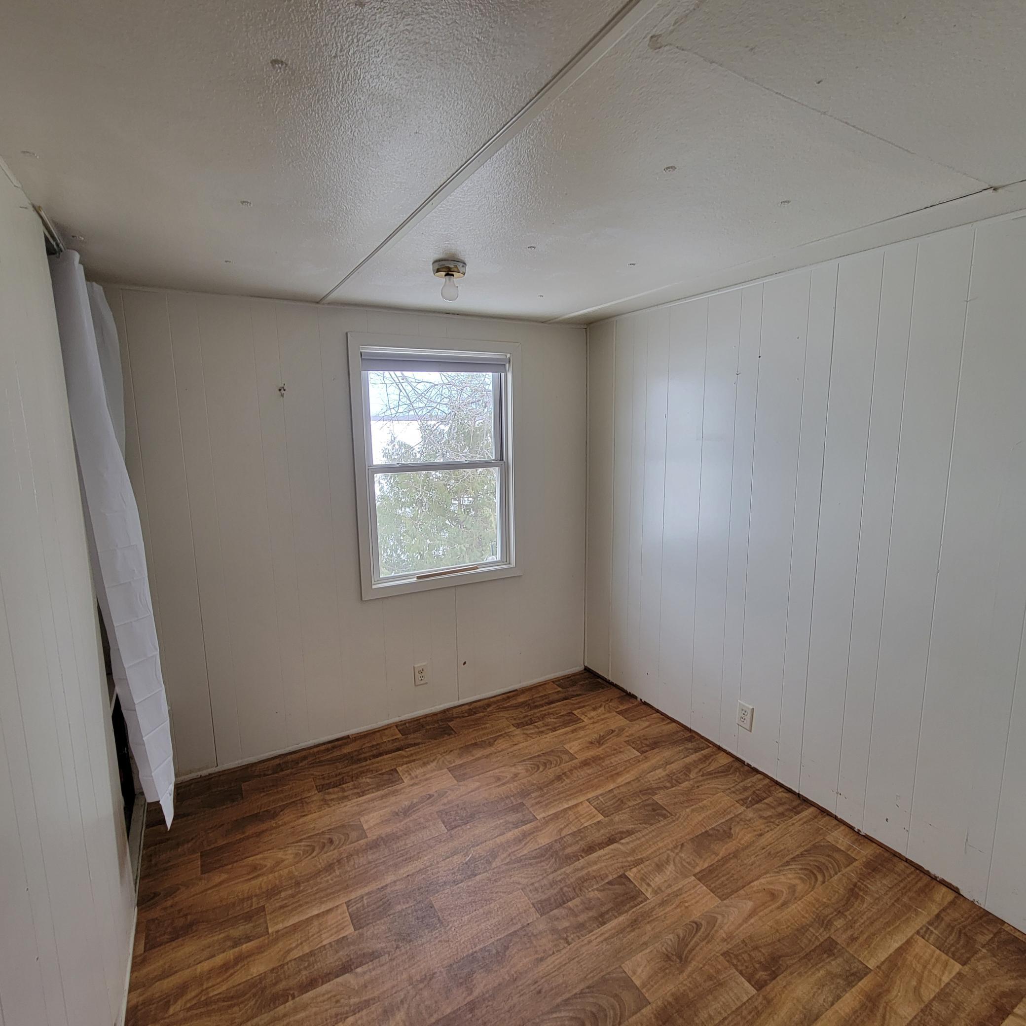 1969 single family home for sale at 43404 Bills Beach Road in Dent, MN — 4 bed, 1 bath (photo 11 of 46)