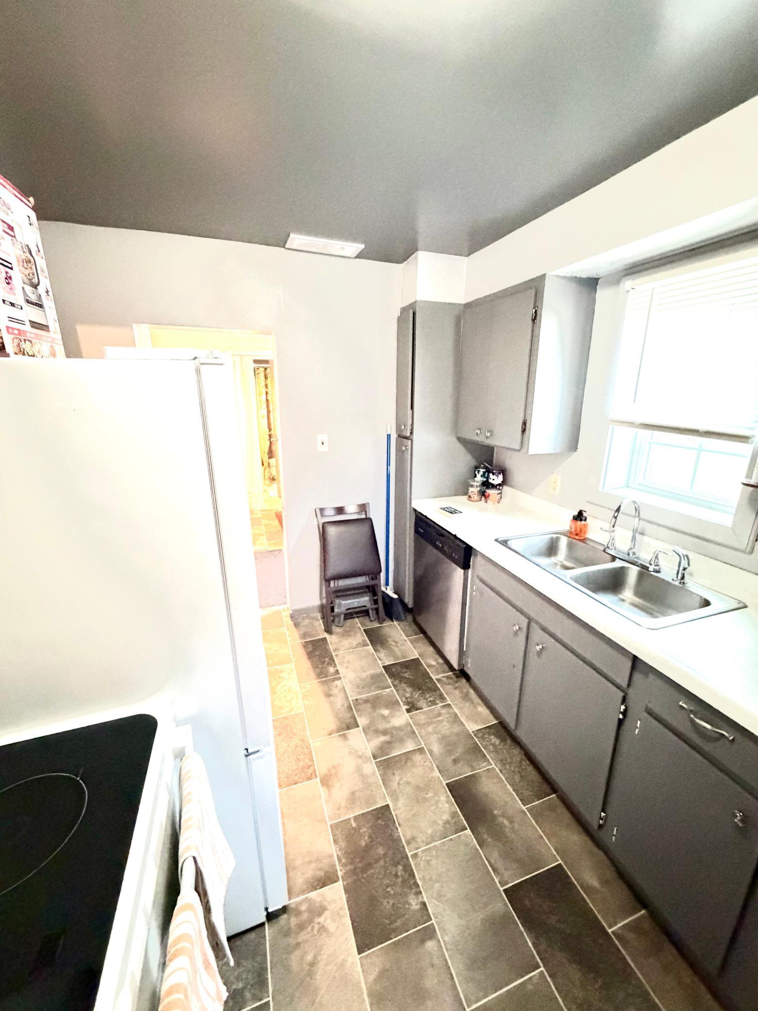 1930 single family home for sale at 305 Harding Street S in Karlstad, MN — 3 bed, 1 bath (photo 8 of 18)