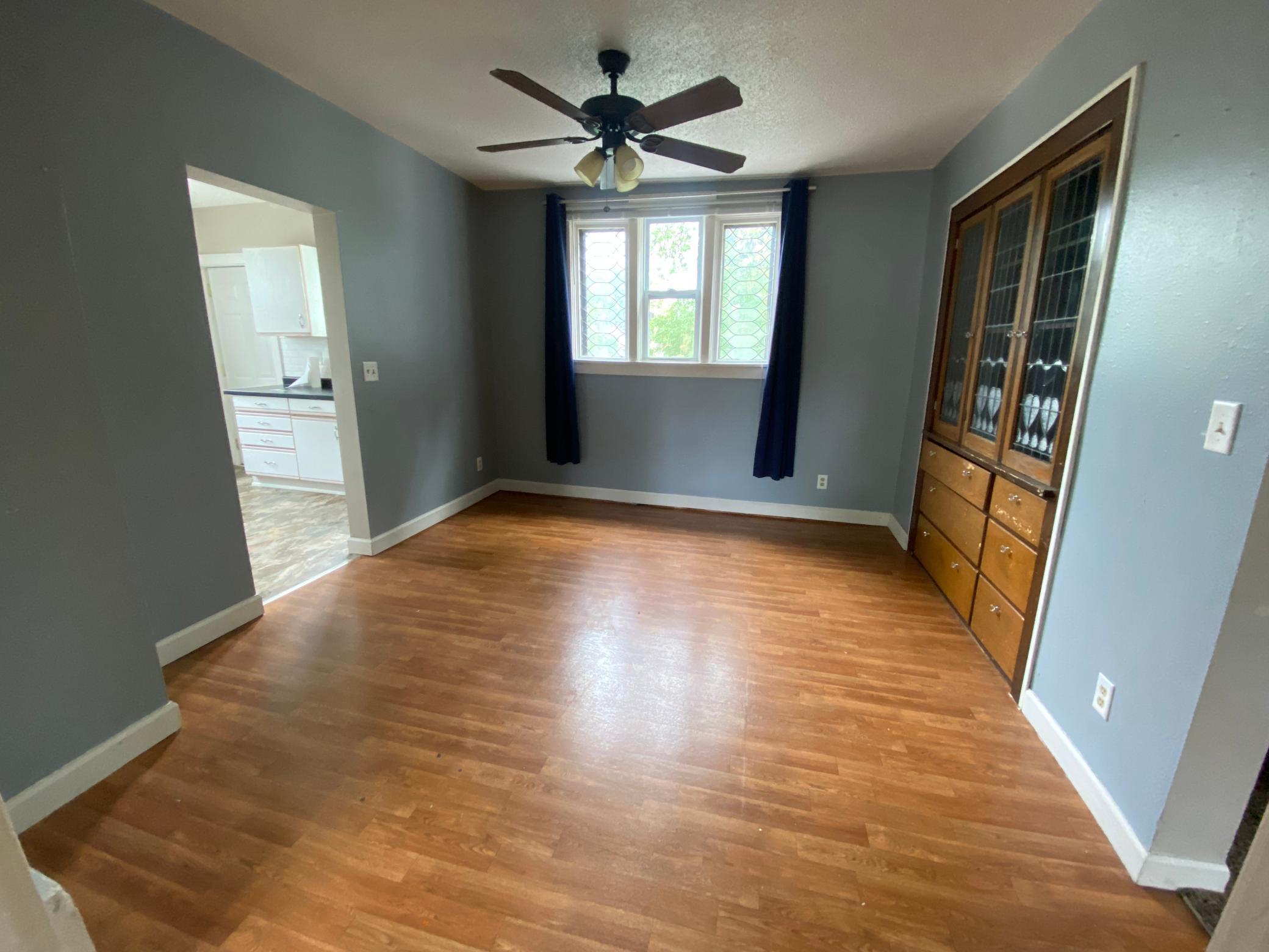 1885 duplex for sale at 214-216 12th Street S in Fargo, ND — 5 bed, 3 bath (photo 11 of 35)