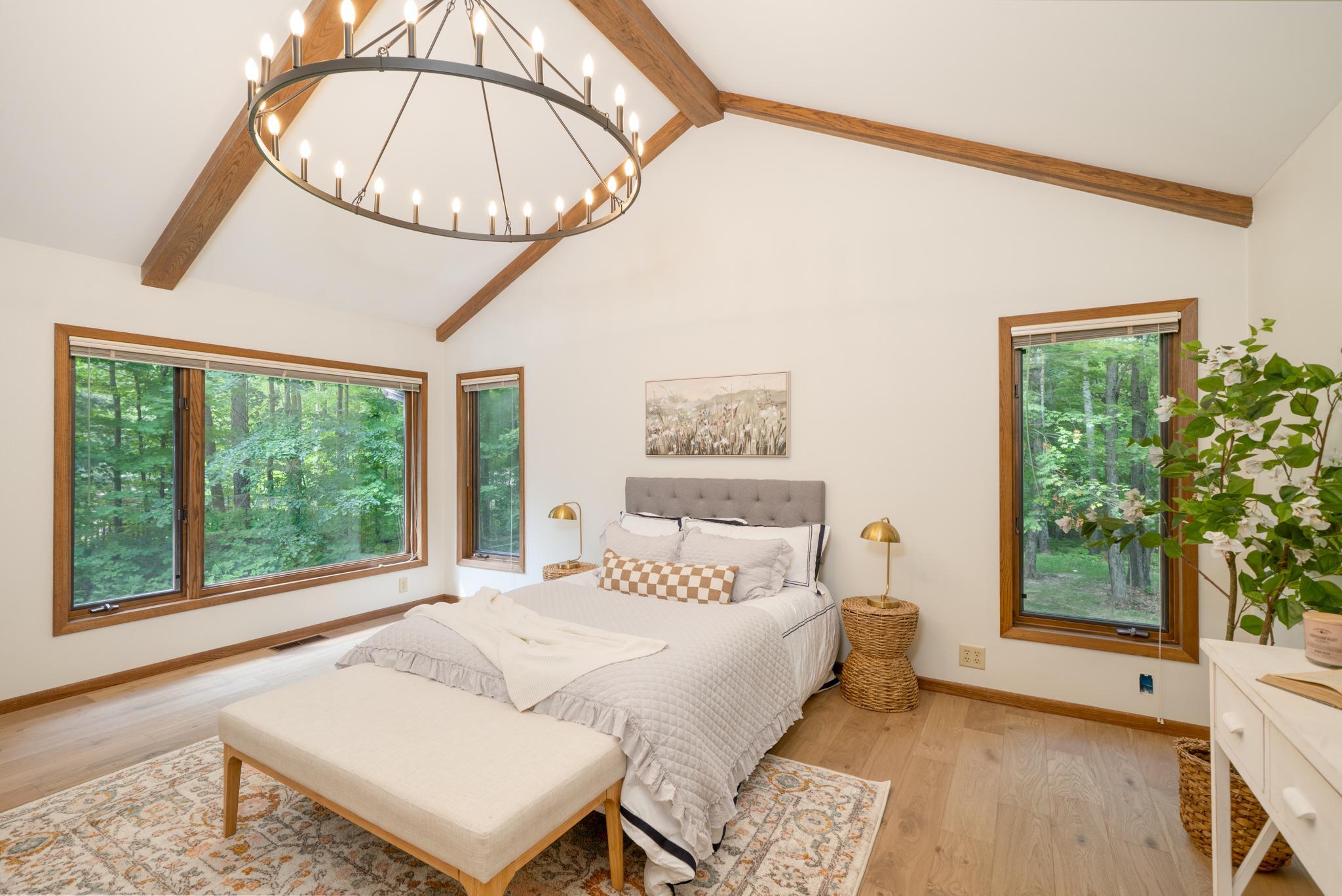1975 single family home for sale at 3711 Golf Course Road in Grand Rapids, MN — 4 bed, 4 bath (photo 14 of 44)