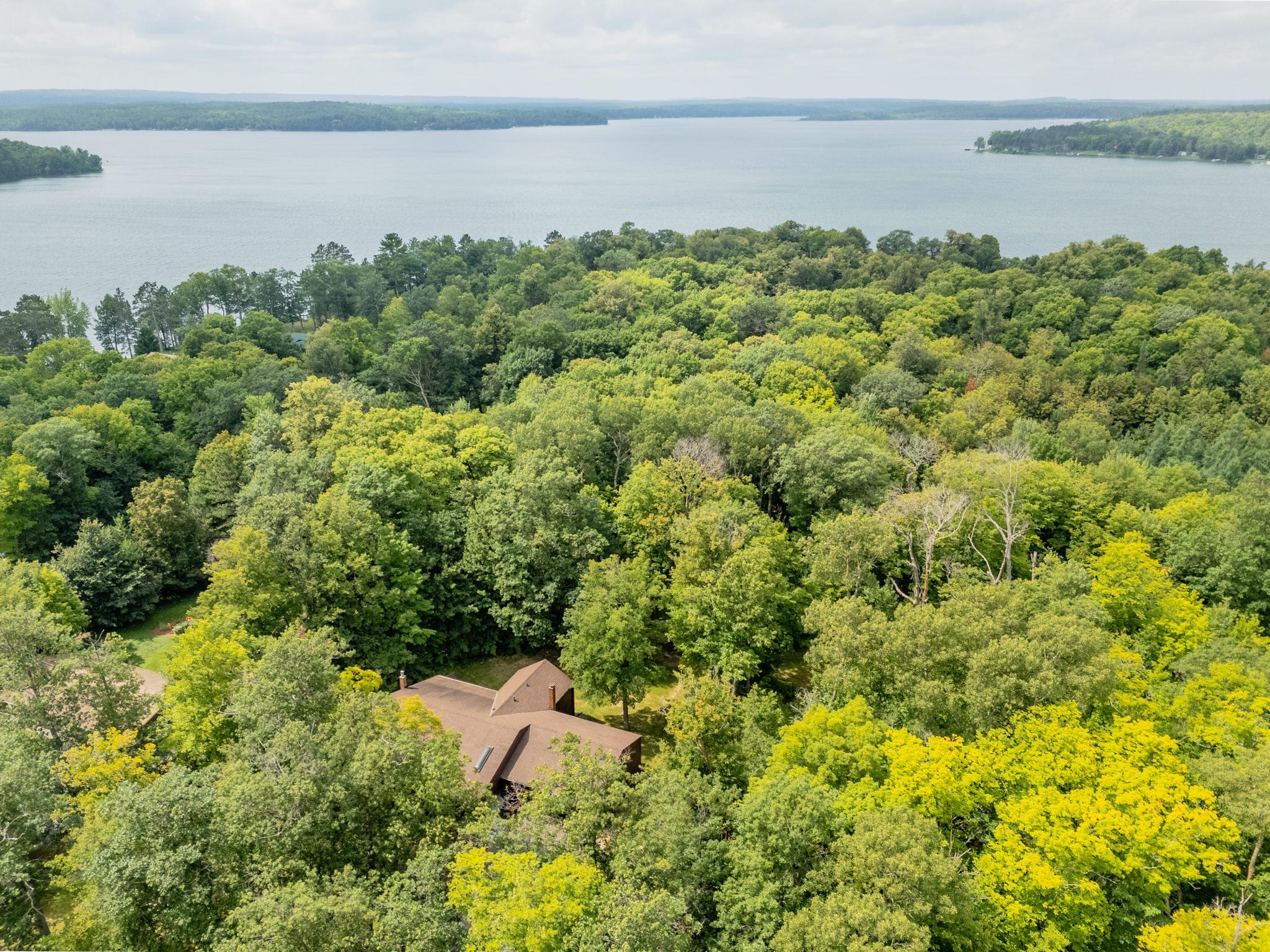 1975 single family home for sale at 3711 Golf Course Road in Grand Rapids, MN — 4 bed, 4 bath (photo 36 of 44)