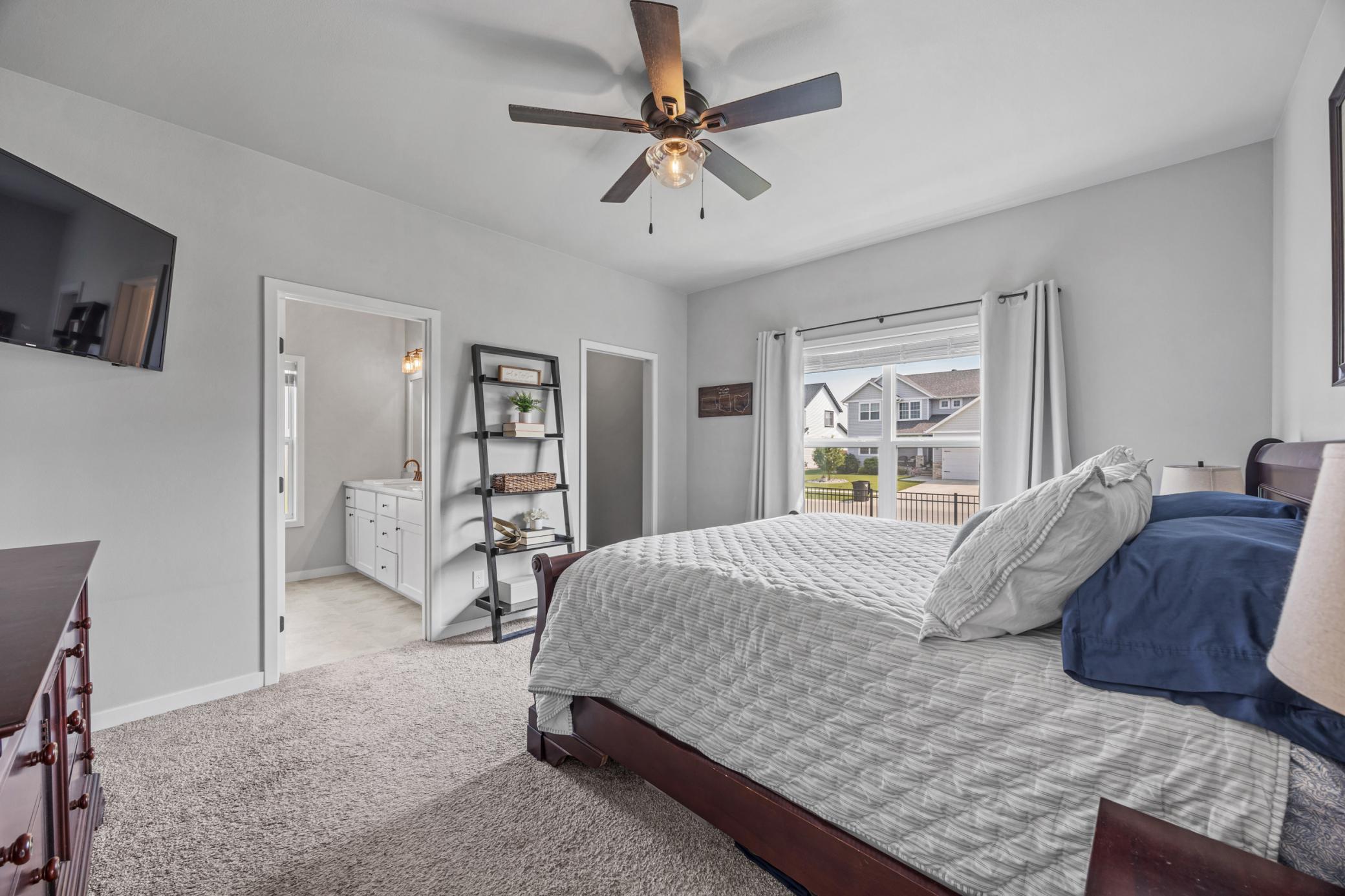 2020 single family home for sale at 3037 Prairie Farms Circle S in Fargo, ND — 4 bed, 3 bath (photo 11 of 26)