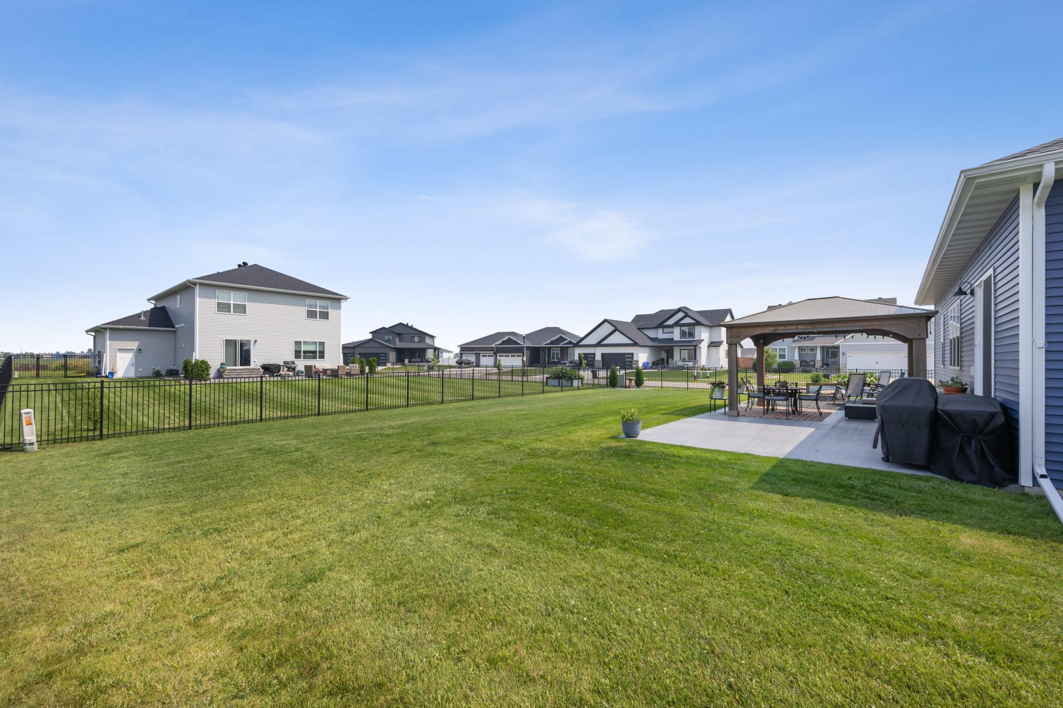 2020 single family home for sale at 3037 Prairie Farms Circle S in Fargo, ND — 4 bed, 3 bath (photo 23 of 26)
