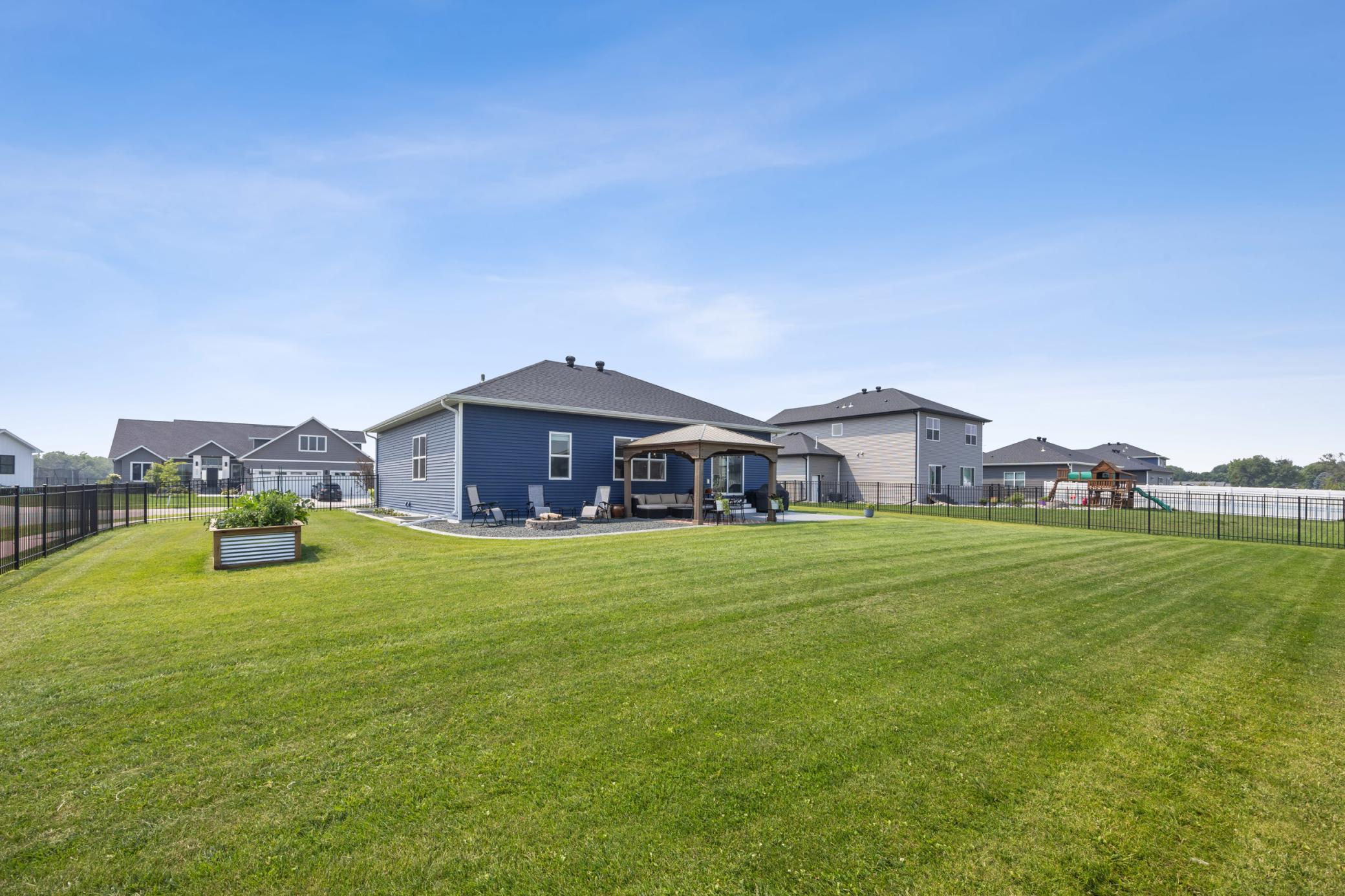 2020 single family home for sale at 3037 Prairie Farms Circle S in Fargo, ND — 4 bed, 3 bath (photo 26 of 26)