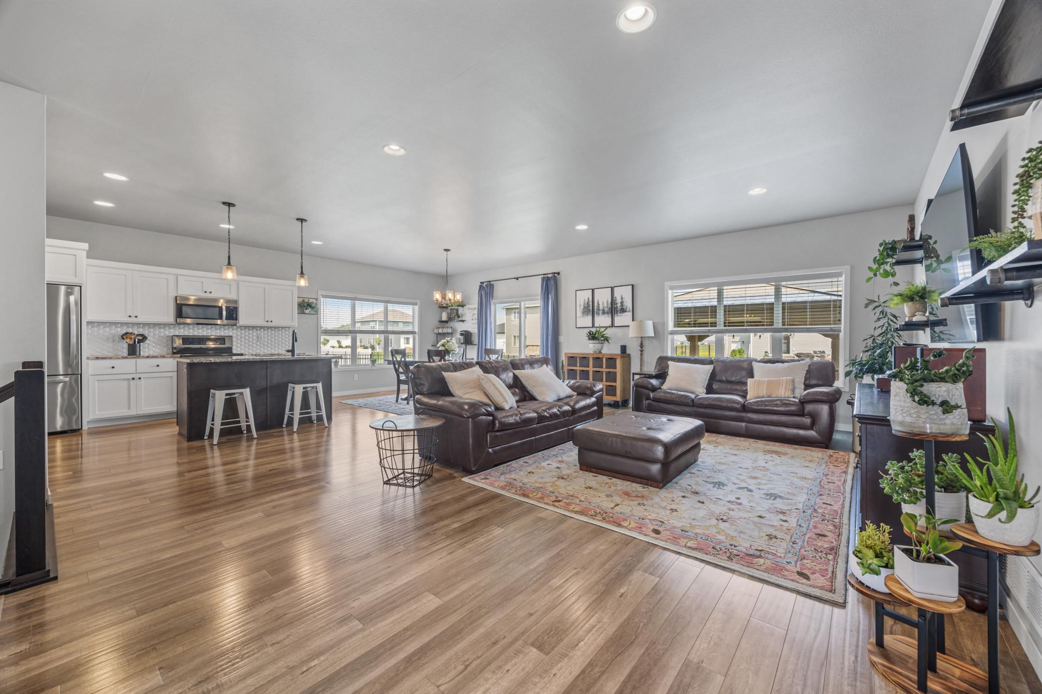 2020 single family home for sale at 3037 Prairie Farms Circle S in Fargo, ND — 4 bed, 3 bath (photo 5 of 26)