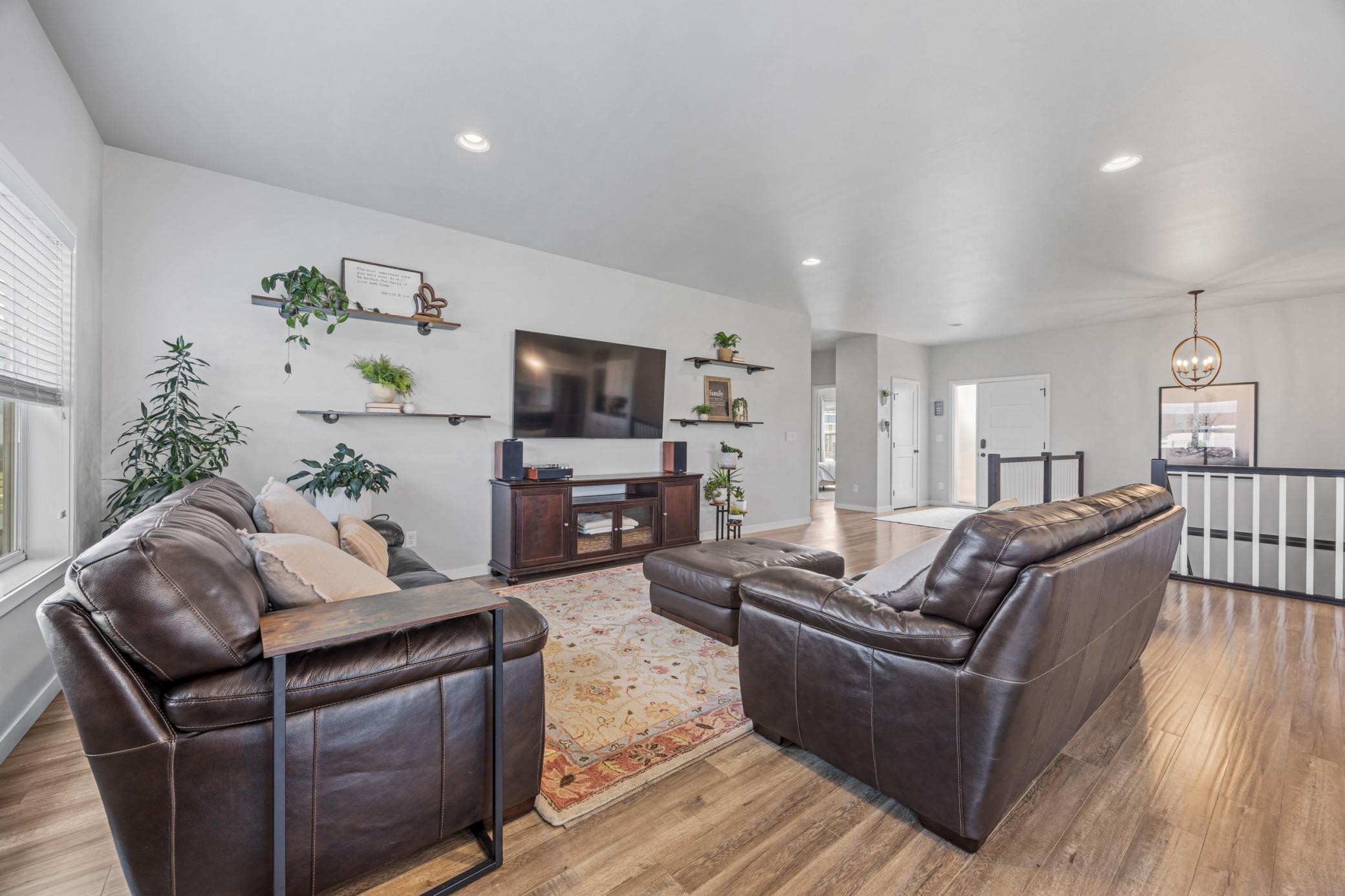 2020 single family home for sale at 3037 Prairie Farms Circle S in Fargo, ND — 4 bed, 3 bath (photo 7 of 26)