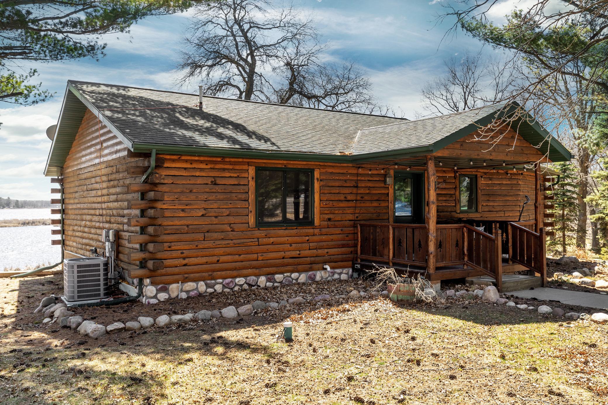 1999 single family home for sale at 13423 Arrowwood Drive in Baxter, MN — 3 bed, 2 bath (photo 2 of 36)