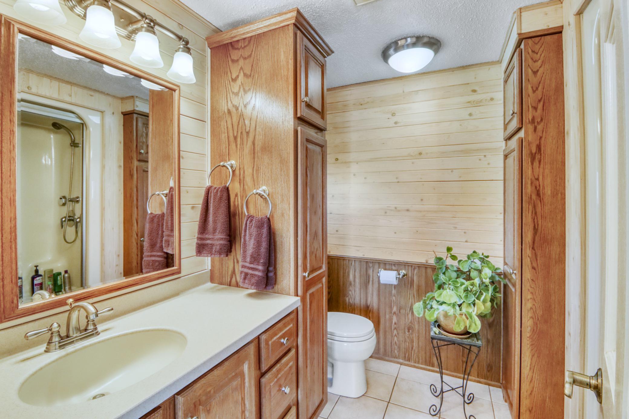 1988 single family home for sale at 24295 Matson Point Trail in Pelican Rapids, MN — 4 bed, 3 bath (photo 27 of 91)