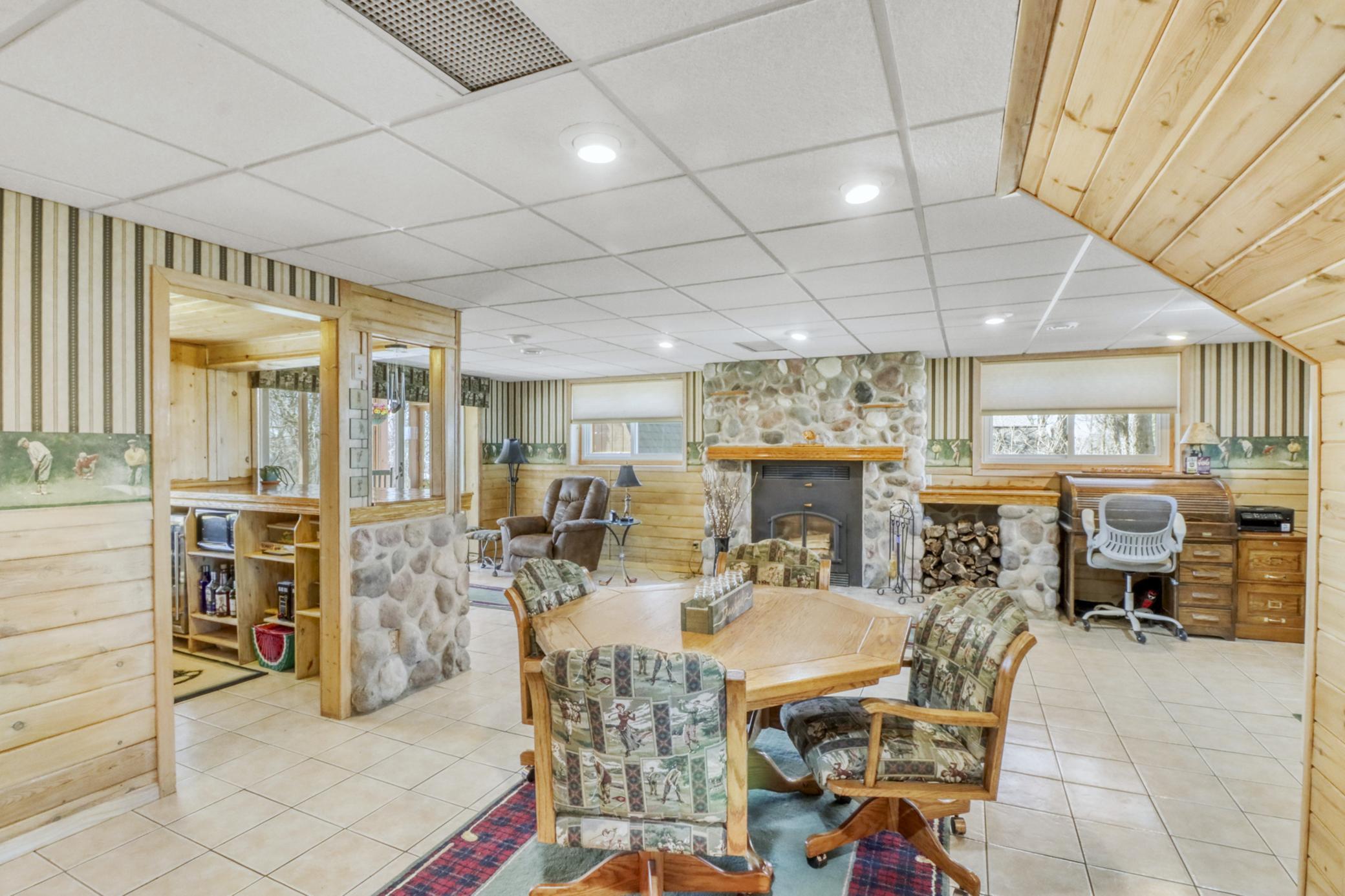 1988 single family home for sale at 24295 Matson Point Trail in Pelican Rapids, MN — 4 bed, 3 bath (photo 40 of 91)