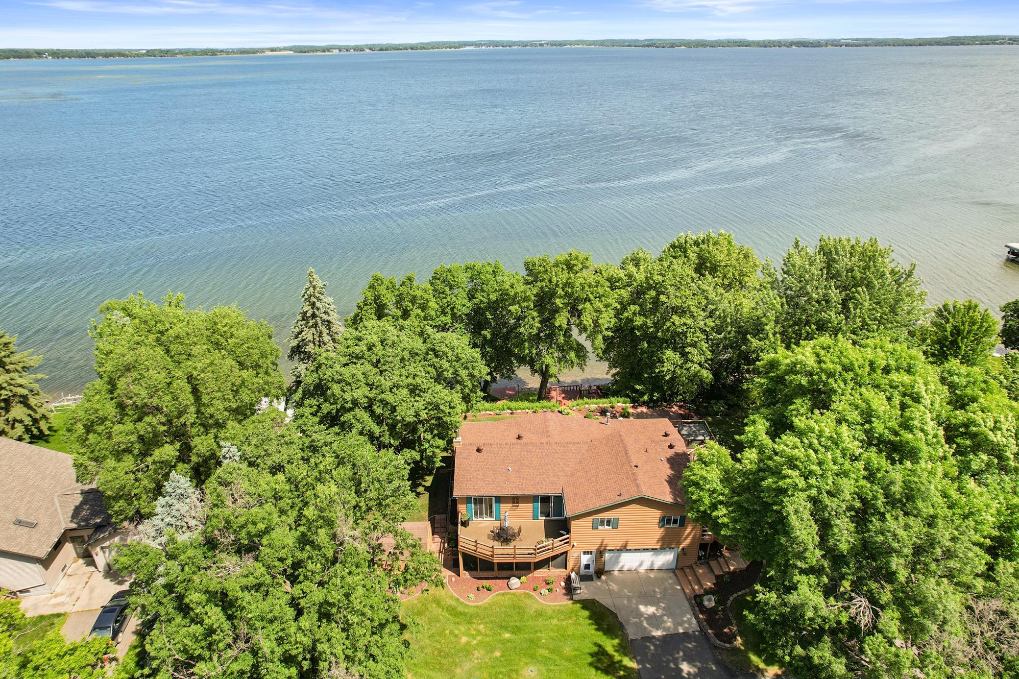1988 single family home for sale at 24295 Matson Point Trail in Pelican Rapids, MN — 4 bed, 3 bath (photo 2 of 86)