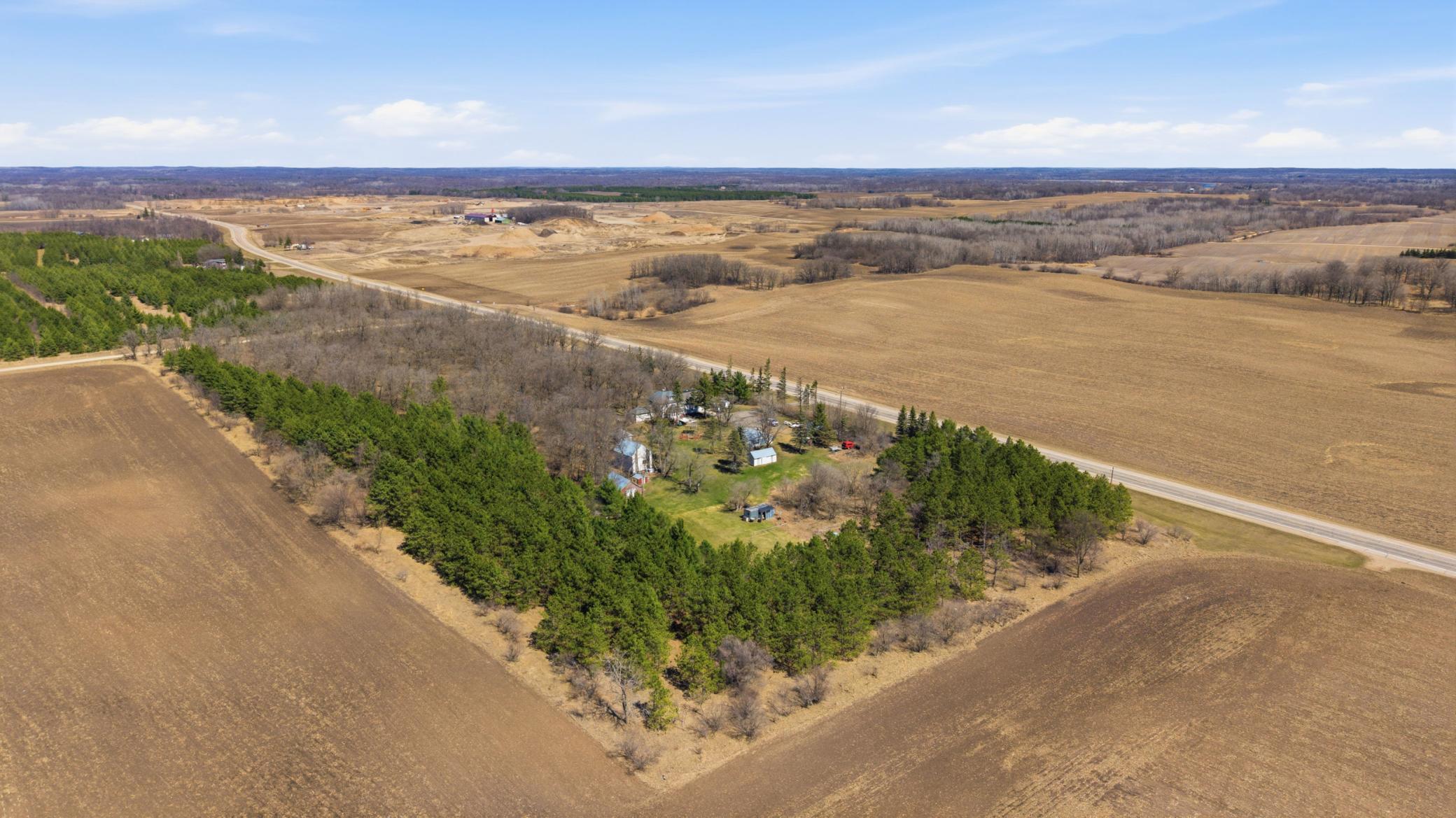 1900 single family home for sale at 25842 Co Hwy 21 in Detroit Lakes, MN — 7 bed, 2 bath (photo 29 of 34)